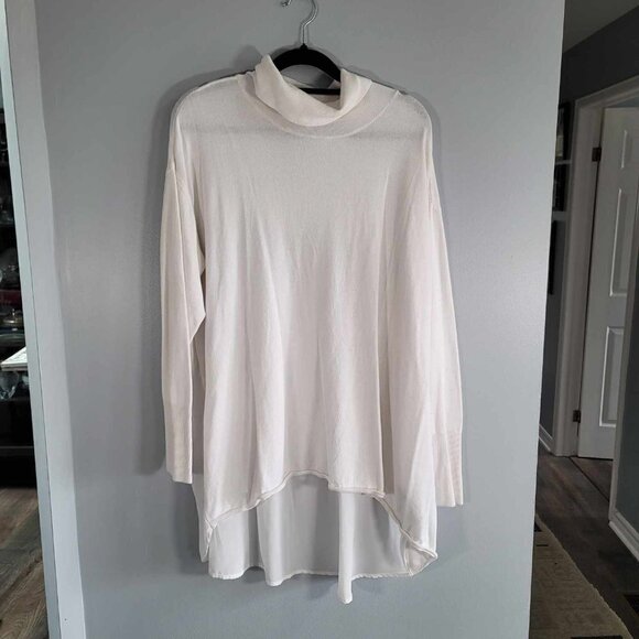 DG2 Diane Gilman BNWOT White Knit flowy turtleneck with sheer back - Picture 9 of 10